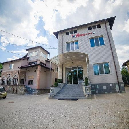 Hotel Gclub Breaza  Dış mekan fotoğraf
