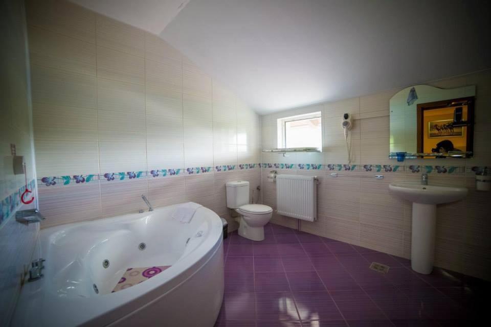 Hotel Gclub Breaza  Dış mekan fotoğraf